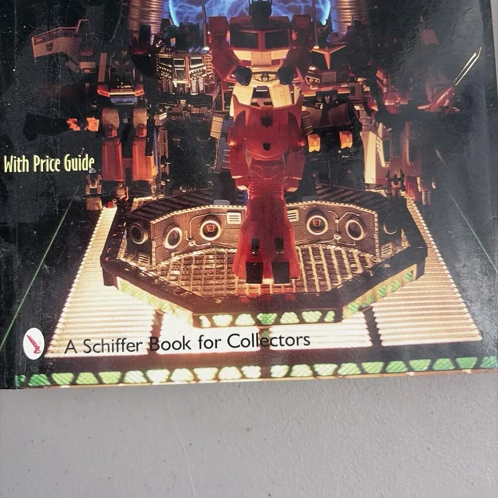 The Unofficial Guide To Japanese And International Transformers S/C Book (2001)